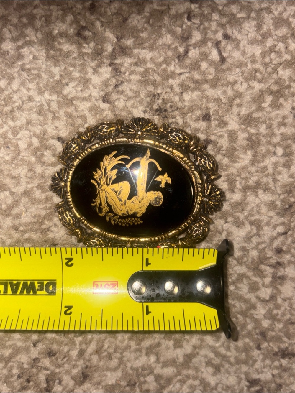 Gold tone, Sagittarius, zodiac oval brooch/pendant - Picture 6 of 6